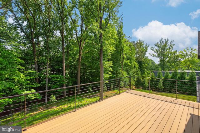 7115 CRAIL DR, Bethesda, MD 20817