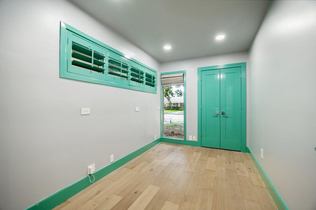 5339 Rutherglenn Drive, Houston, TX 77096