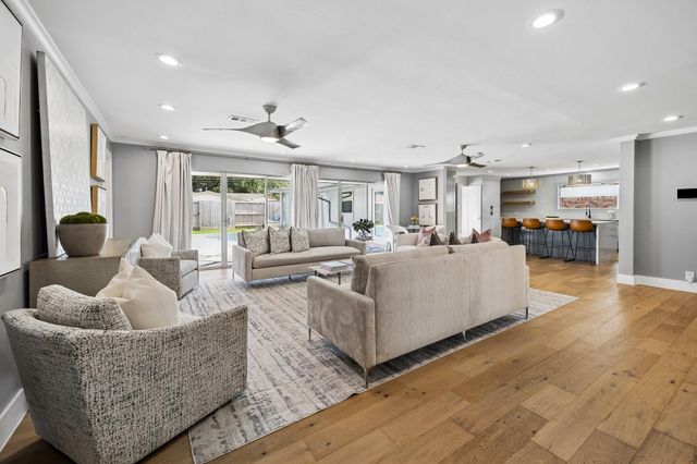 5339 Rutherglenn Drive, Houston, TX 77096