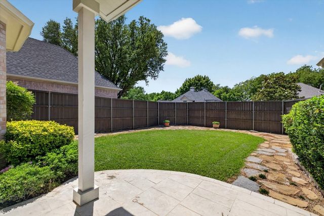 18719 Thorntree Lane, Dallas, TX 75252