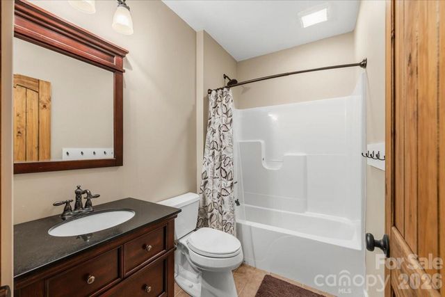 5021 Little Acre Road, Nebo, NC 28761