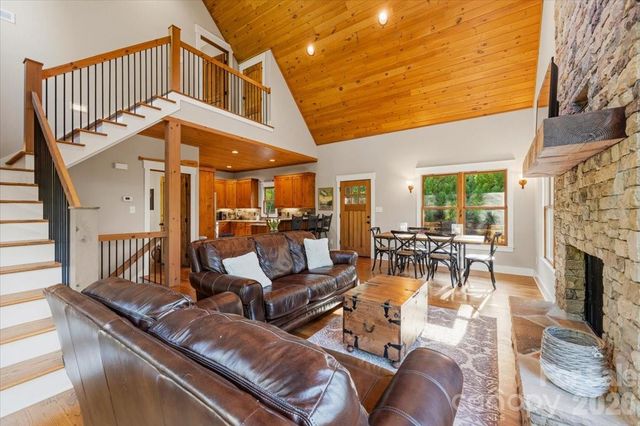 5021 Little Acre Road, Nebo, NC 28761