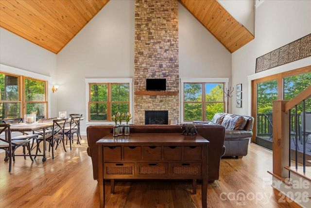 5021 Little Acre Road, Nebo, NC 28761