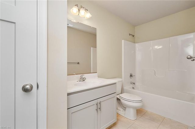 2207 Hampton Roads PW, Chesapeake, VA 23321