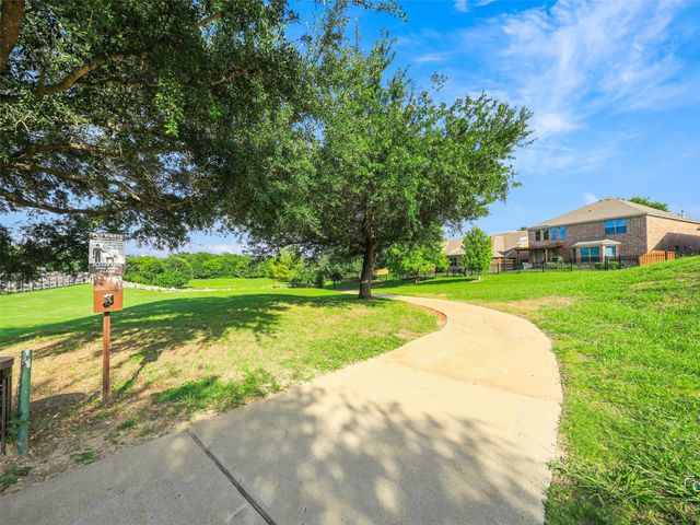 808 Ping Street, Mckinney, TX 75069