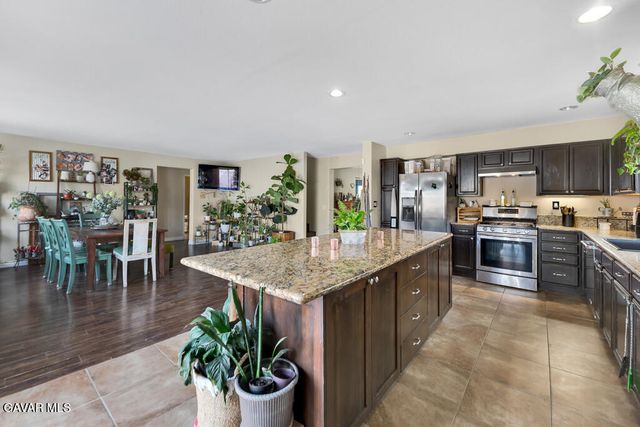 6247 Sandwood Way, Palmdale, CA 93552