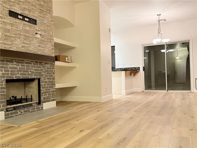 7171 Russell Ranch Avenue, Las Vegas, NV 89113