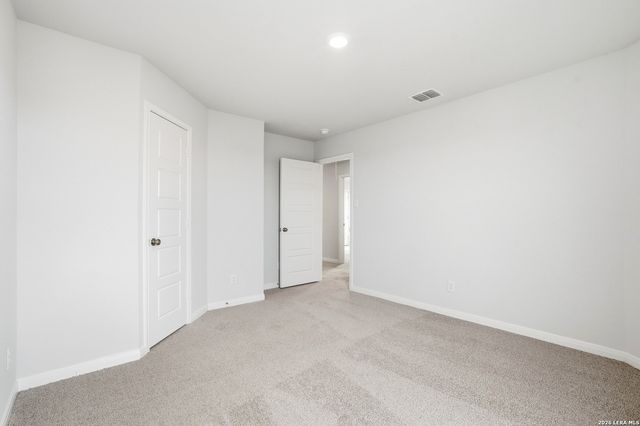 8543 Catnip Pass, Elmendorf, TX 78112