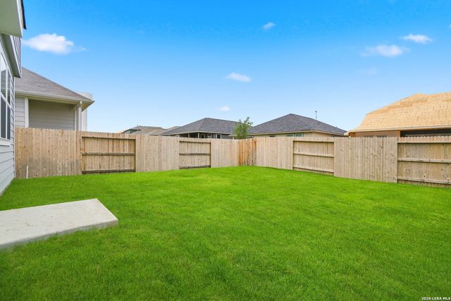 8543 Catnip Pass, Elmendorf, TX 78112