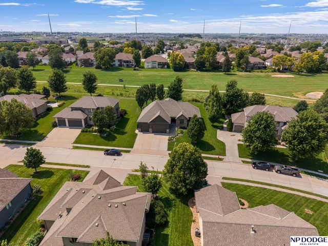 10218 Spyglass Drive, Omaha, NE 68136
