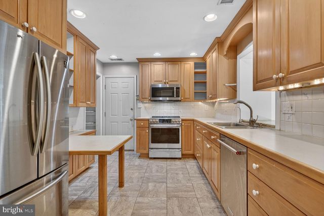 3029 RAMBLEWOOD RD, Ellicott City, MD 21042