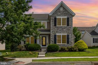639 RICHMOND DR, Lancaster, PA 17601