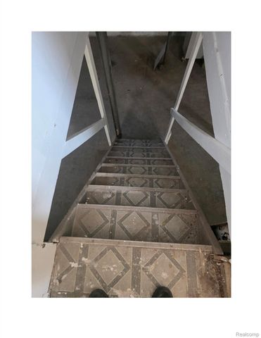 14295 Wade Street, Detroit, MI 48213