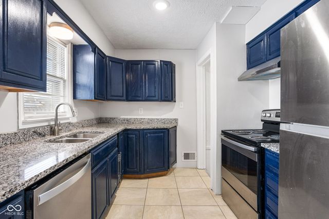 407 Dunn Street, Plainfield, IN 46168