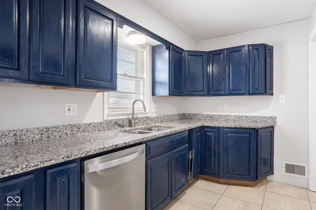 407 Dunn Street, Plainfield, IN 46168