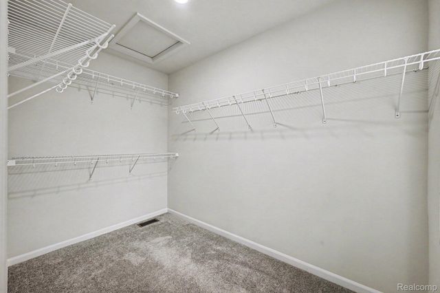 2298 Addison Circle, Commerce Charter Township, MI 48390