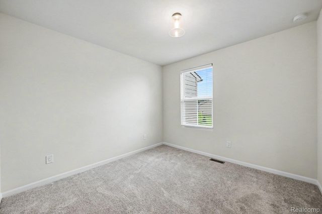 2298 Addison Circle, Commerce Charter Township, MI 48390