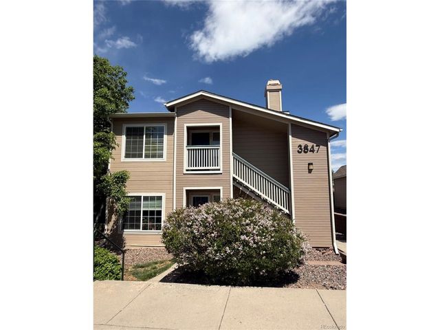 3847 E Mossy Rock Dr 201, Highlands Ranch, CO 80126