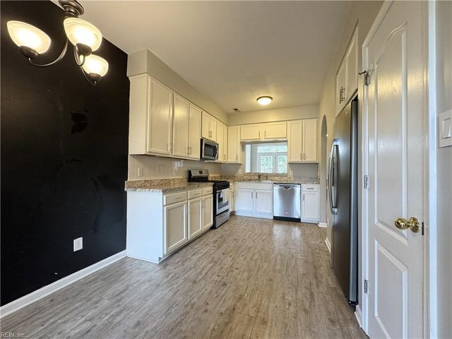 2309 Charing Cross RD, Virginia Beach, VA 23456