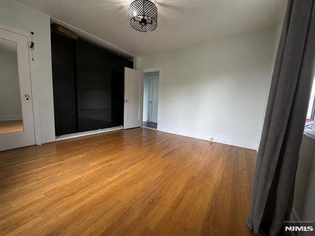 100 Palisade Avenue D43, Englewood, NJ 07631