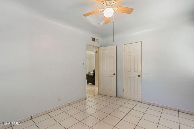 215 Wooldridge Drive, El Paso, TX 79915