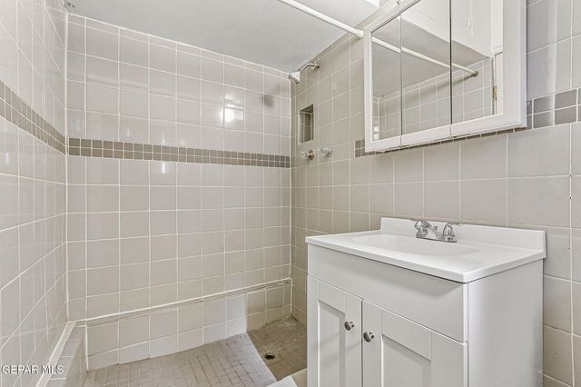 215 Wooldridge Drive, El Paso, TX 79915