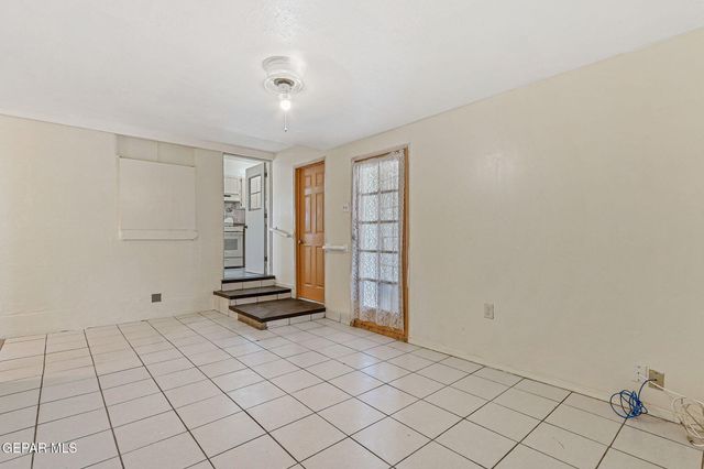 215 Wooldridge Drive, El Paso, TX 79915