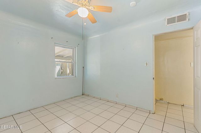 215 Wooldridge Drive, El Paso, TX 79915