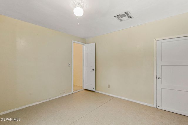 215 Wooldridge Drive, El Paso, TX 79915