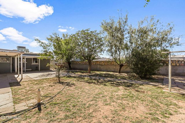 215 Wooldridge Drive, El Paso, TX 79915