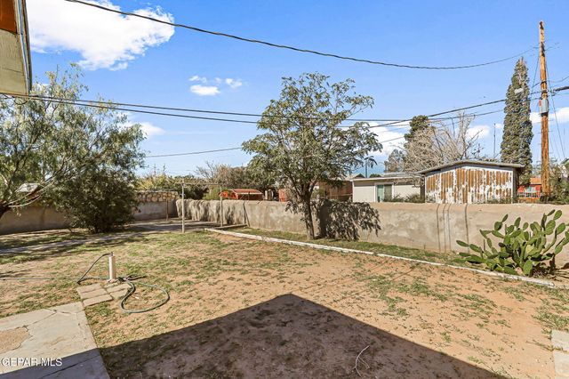 215 Wooldridge Drive, El Paso, TX 79915