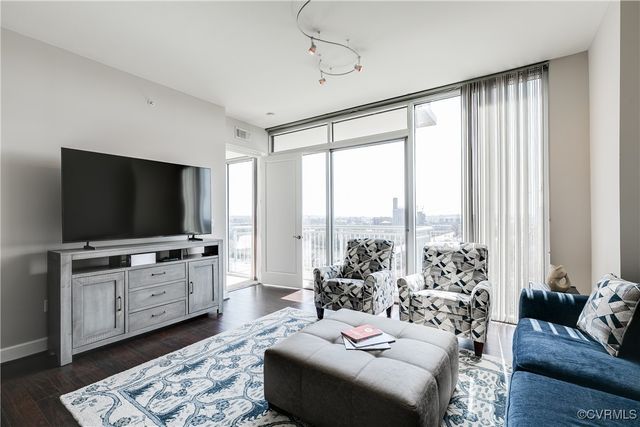 301 Virginia St Unit#U806, Richmond, VA 23219
