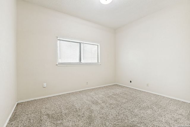 8411 ROCKY PATH ST, San Antonio, TX 78254