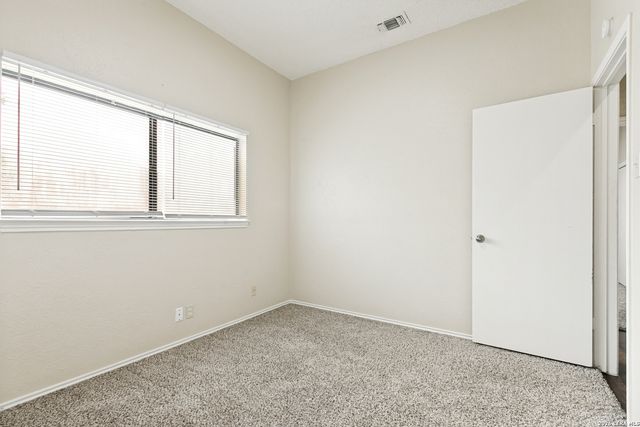 8411 ROCKY PATH ST, San Antonio, TX 78254