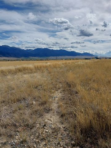 33 Fish Creek Road, Whitehall, MT 59759