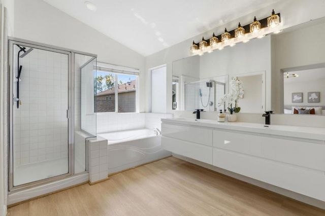 950 Mouton Circle, East Palo Alto, CA 94303