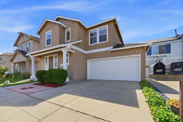 950 Mouton Circle, East Palo Alto, CA 94303