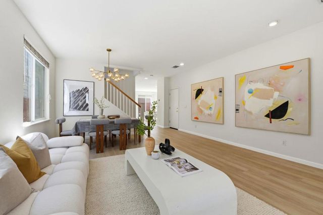 950 Mouton Circle, East Palo Alto, CA 94303