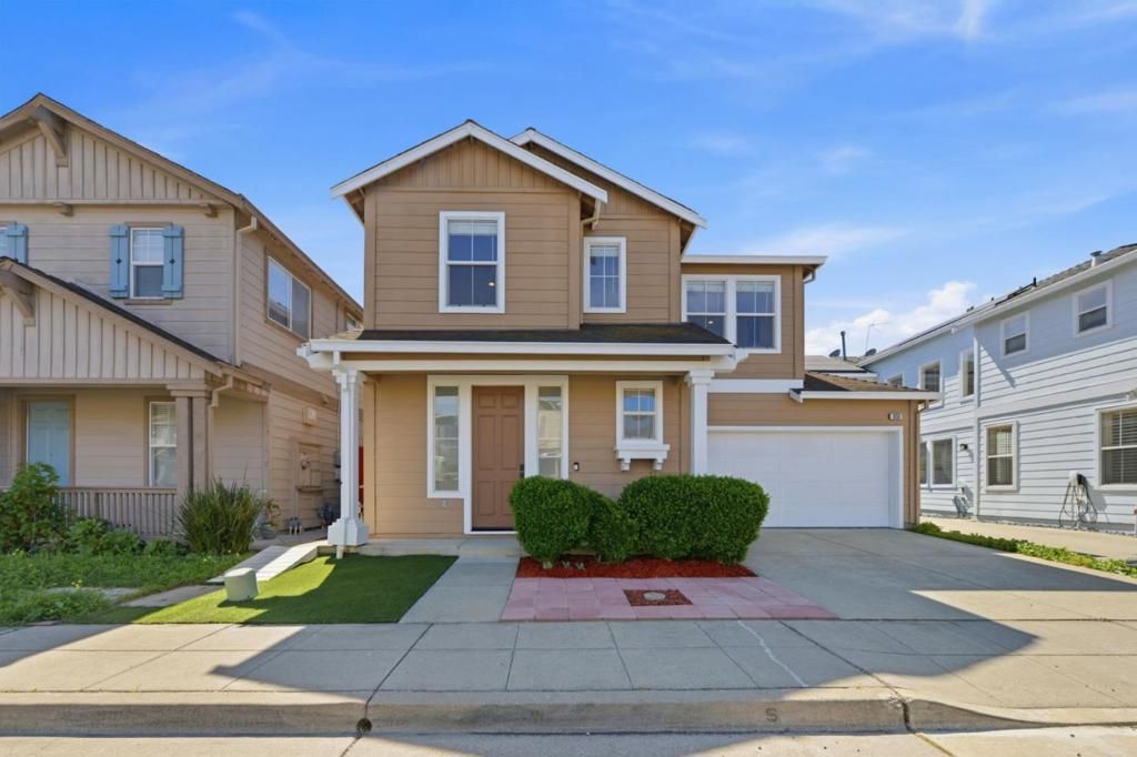 950 Mouton Circle, East Palo Alto, CA 94303