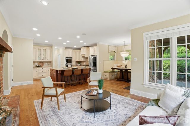1405 Elmsford Lane, Matthews, NC 28105