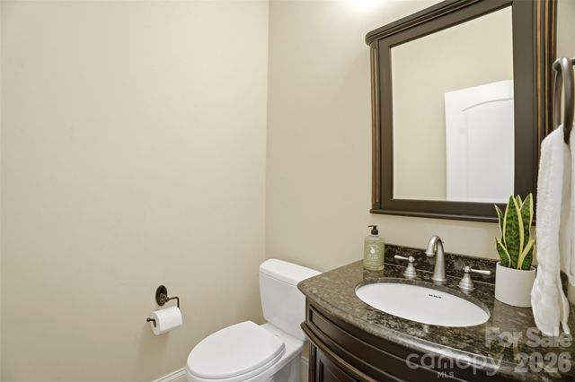 1405 Elmsford Lane, Matthews, NC 28105