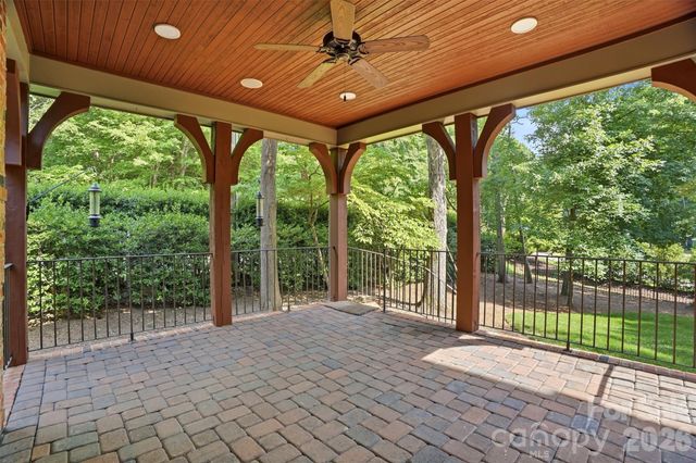 1405 Elmsford Lane, Matthews, NC 28105