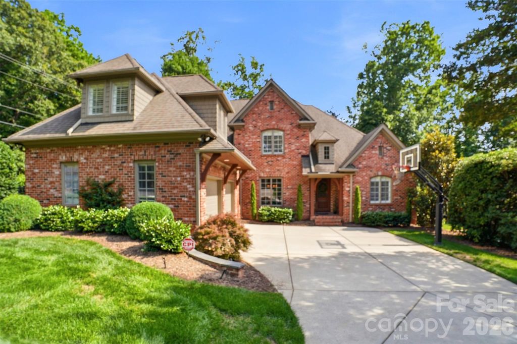 1405 Elmsford Lane, Matthews, NC 28105