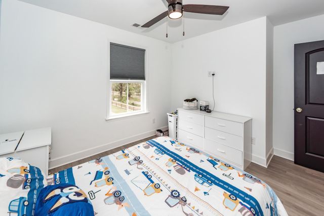 115 Sycamore Drive, Summerville, SC 29485