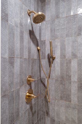 712 Fanning Bend Dr, Winchester, TN 37398