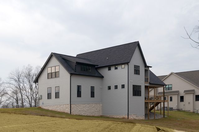 712 Fanning Bend Dr, Winchester, TN 37398