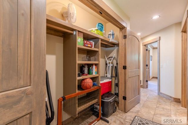 4185 Grandview Road, Island Park, ID 83429