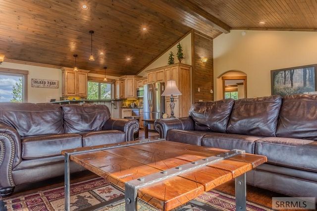 4185 Grandview Road, Island Park, ID 83429