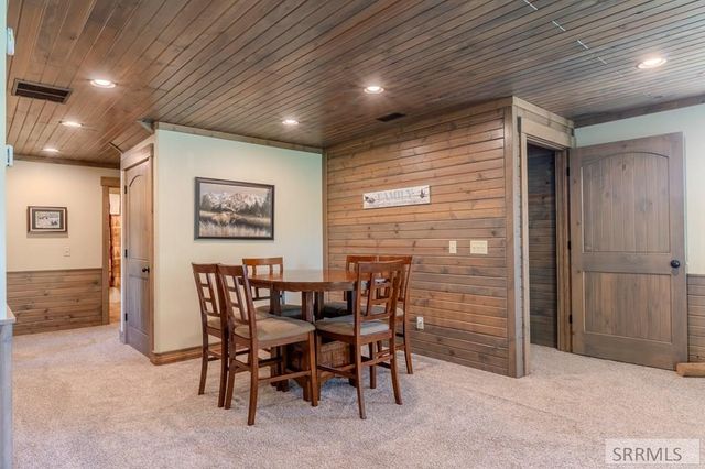 4185 Grandview Road, Island Park, ID 83429