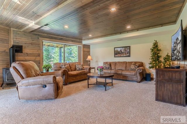 4185 Grandview Road, Island Park, ID 83429